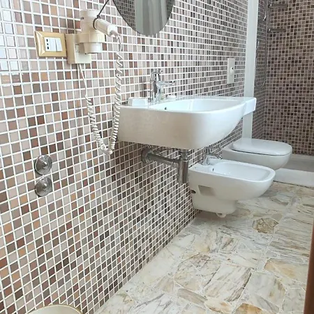 Tardioli Hotel Poggiofiorito